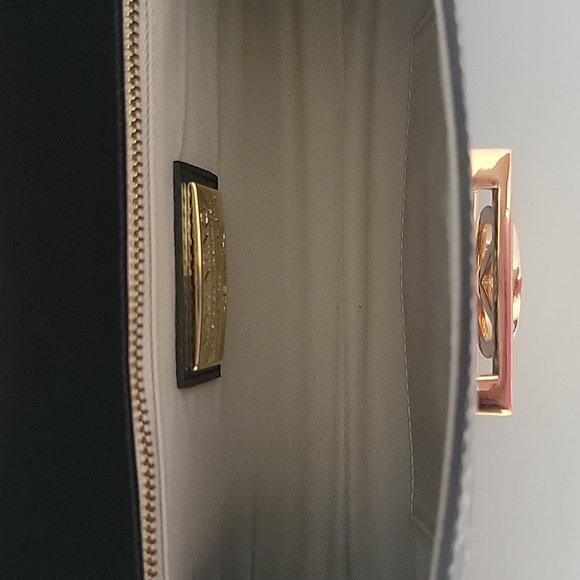 NWT Authentic Mario Valentino Ava Leather Crossbody Designer Bag Black White - Picture 8 of 11